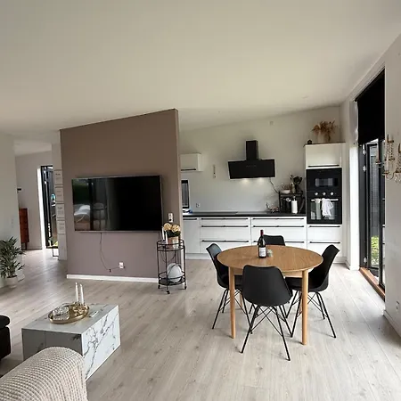 Colonial Garden House On Amager Kåstrup